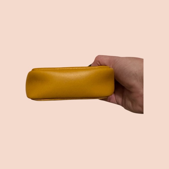 🦄 Portland Leather Square Pouch in Sunflower! - Picture 4 of 4